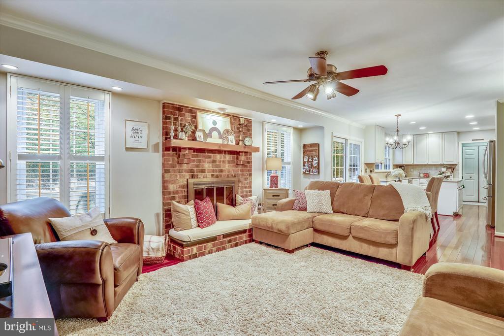 2308 POPKINS LN