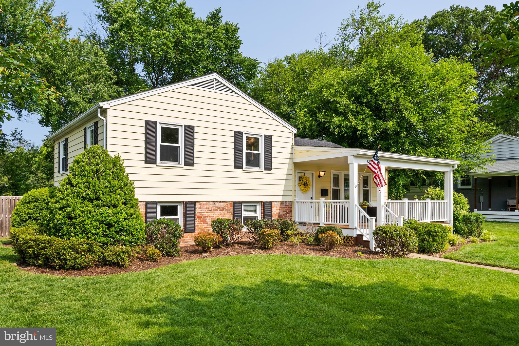 8620 CONOVER PLACE