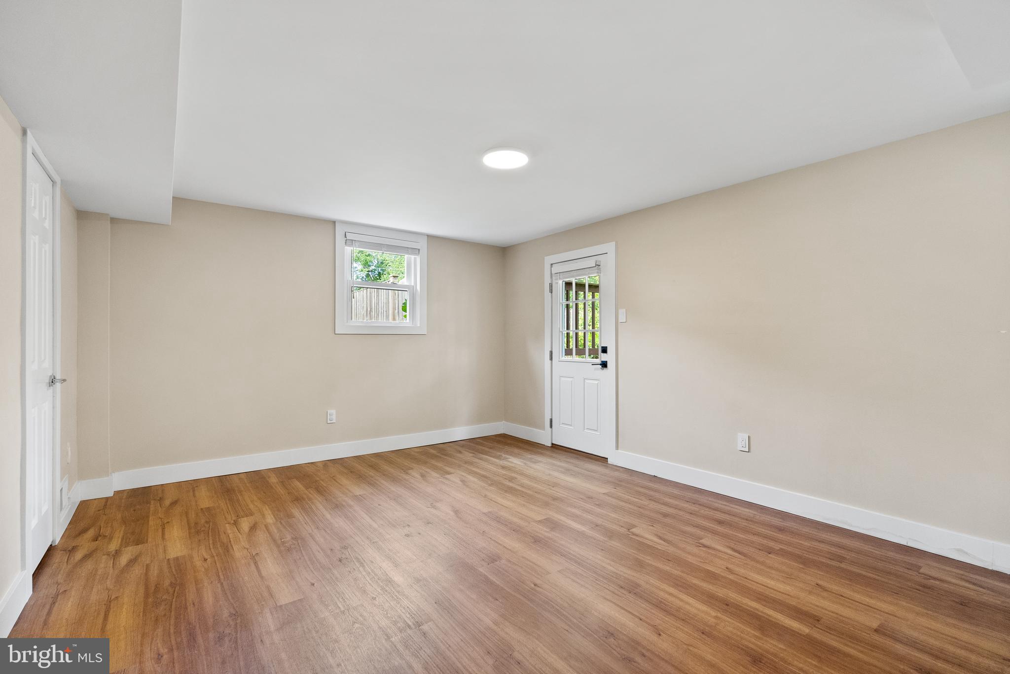 8620 CONOVER PLACE