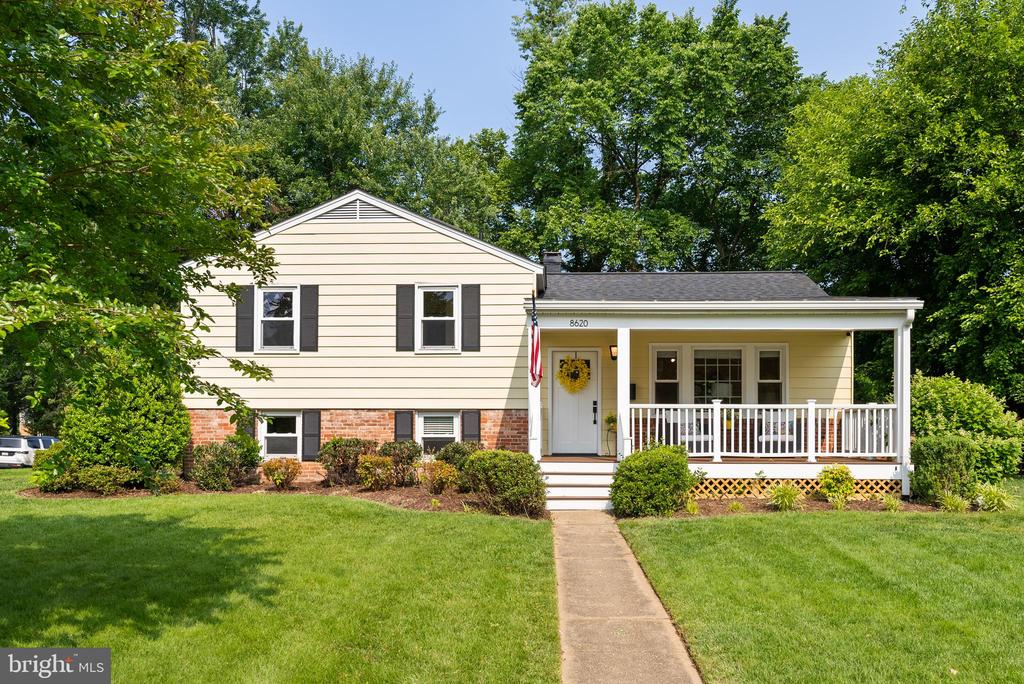 8620 CONOVER PLACE