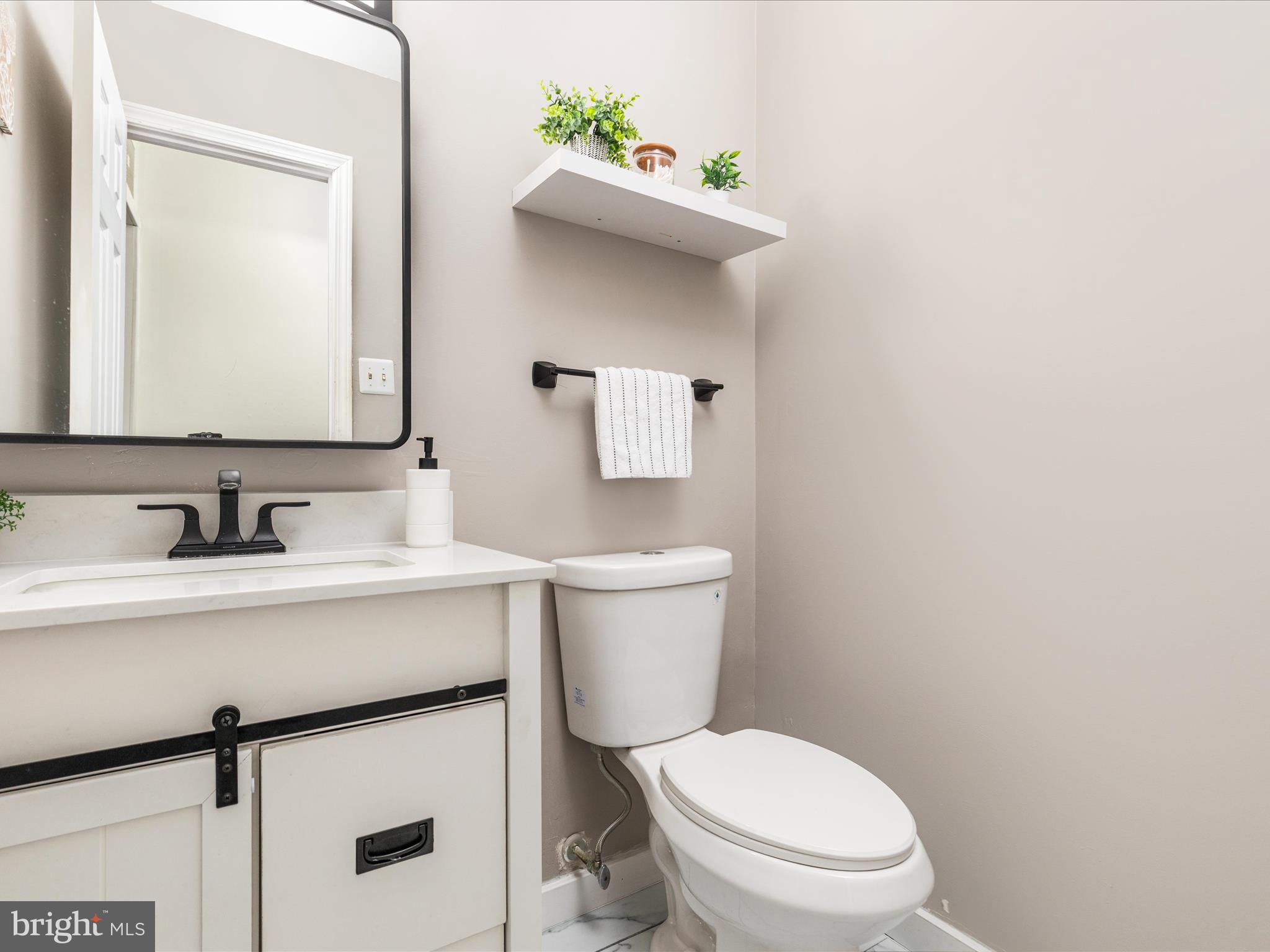 1513 MILLIKENS BEND ROAD