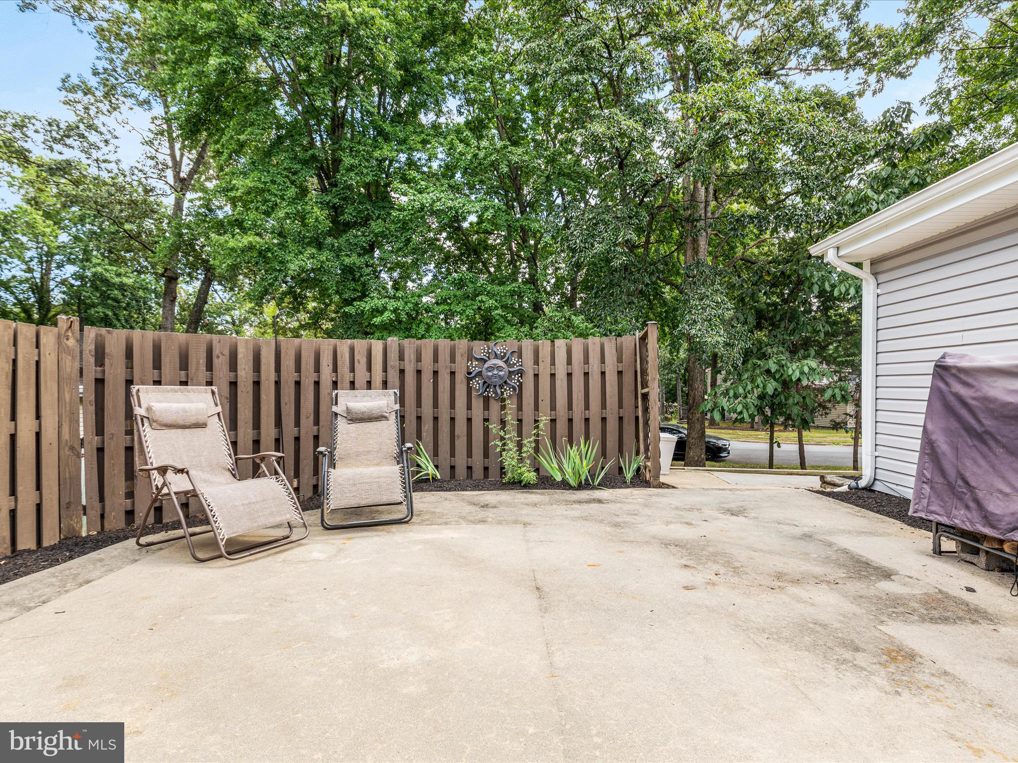 1513 MILLIKENS BEND ROAD