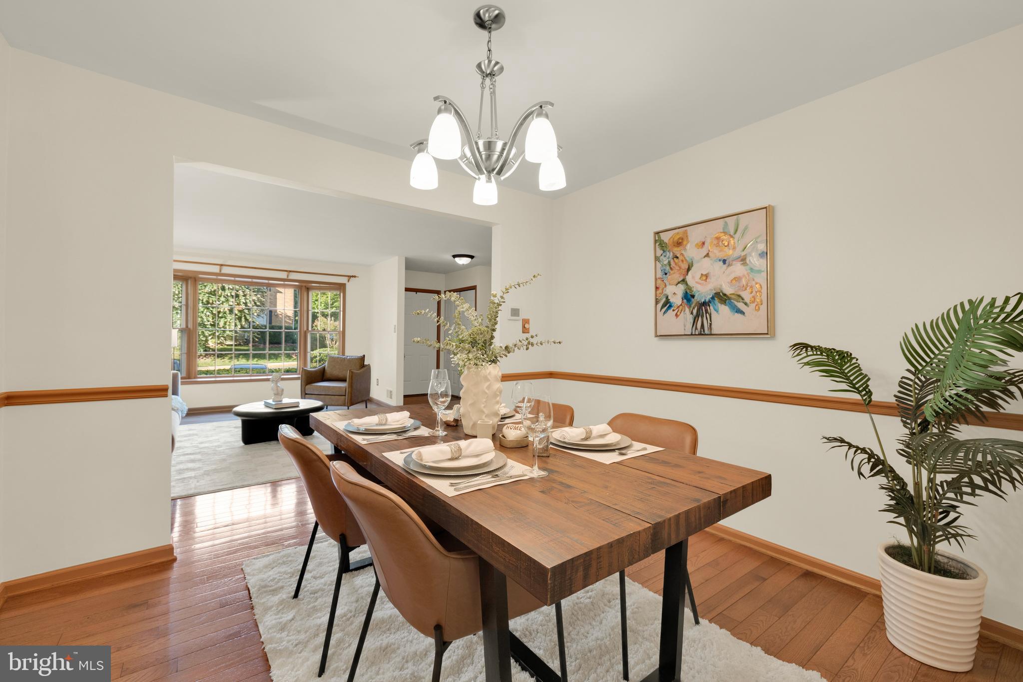 9461 CLOVERDALE COURT