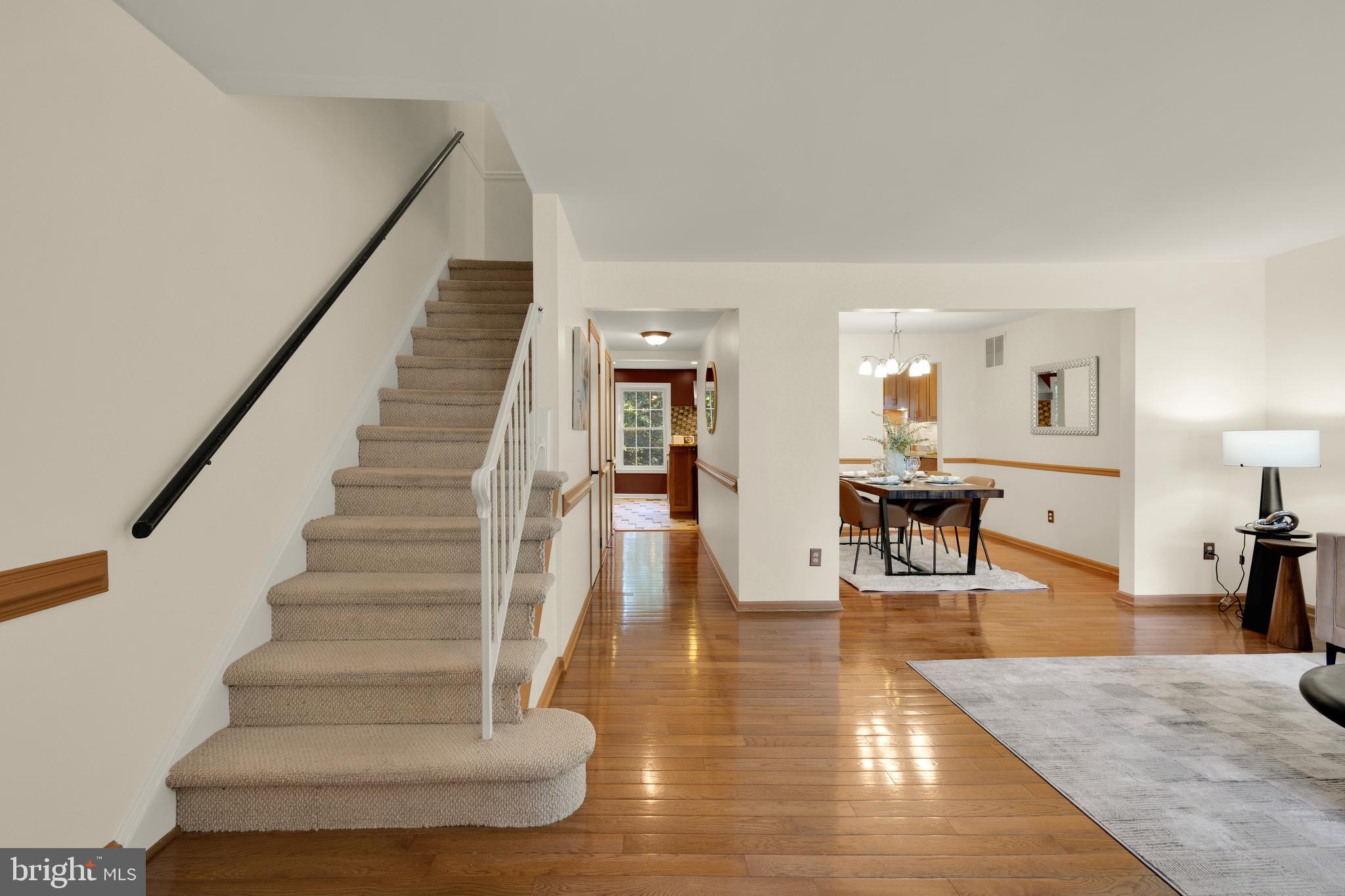 9461 CLOVERDALE COURT