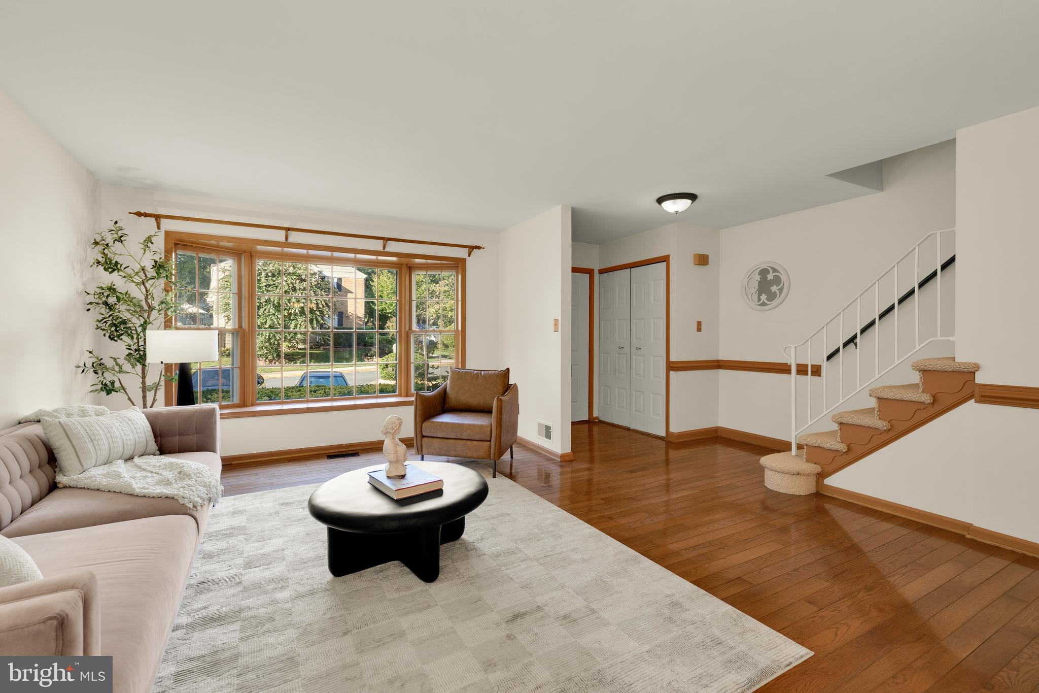 9461 CLOVERDALE COURT