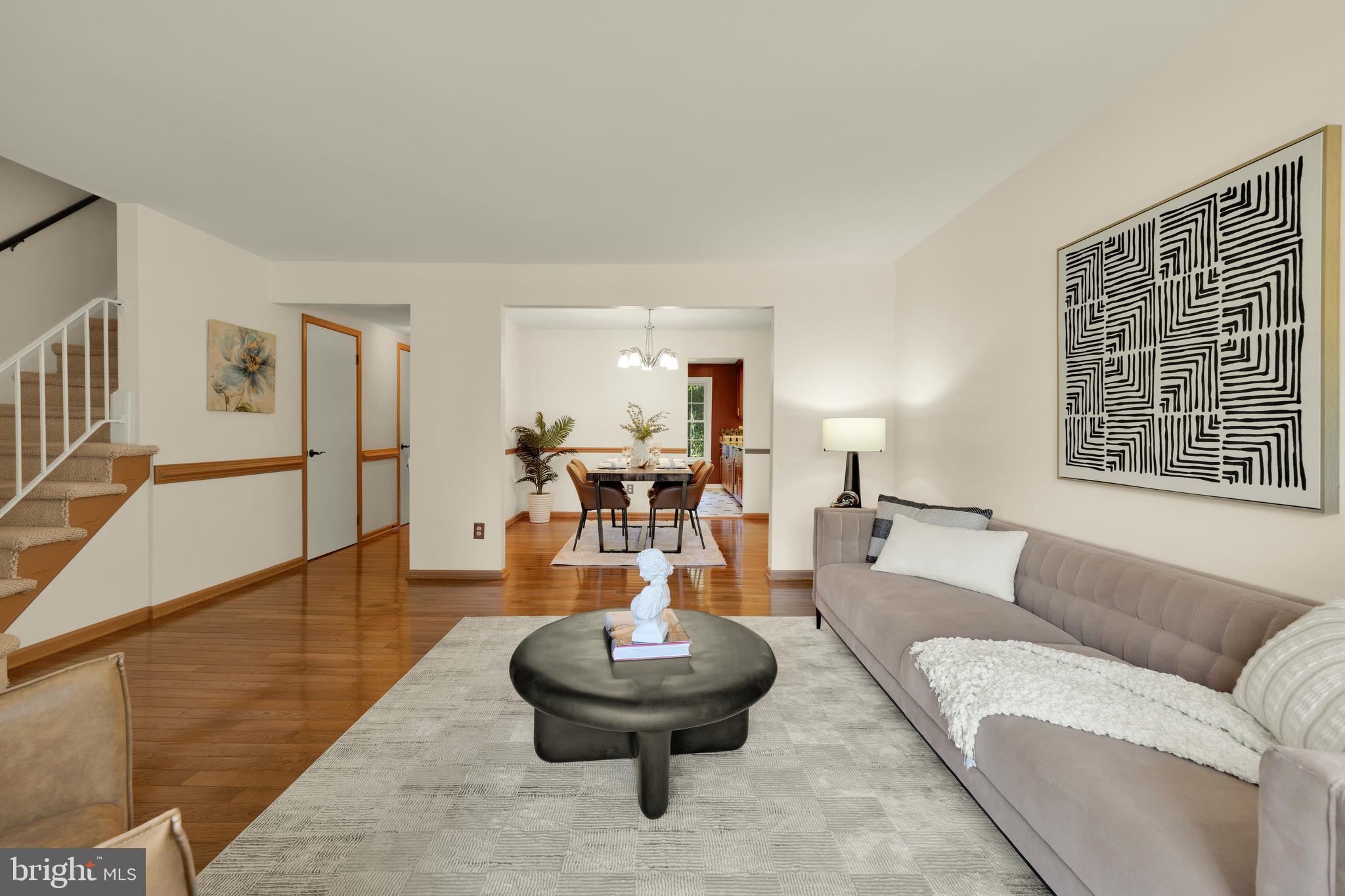 9461 CLOVERDALE COURT