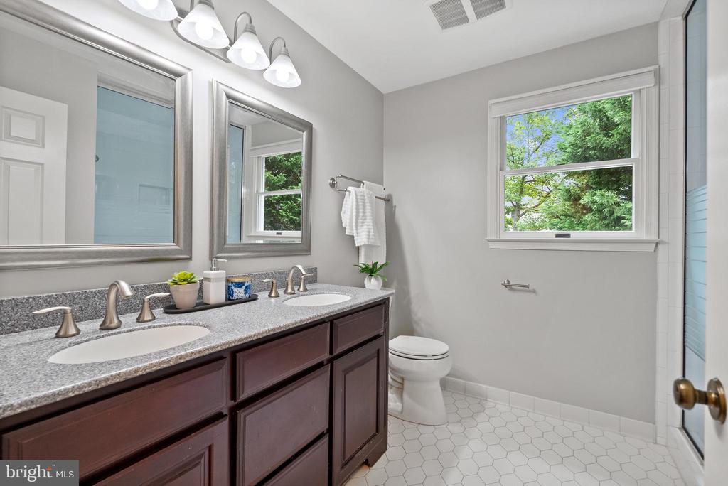 7839 VERVAIN COURT