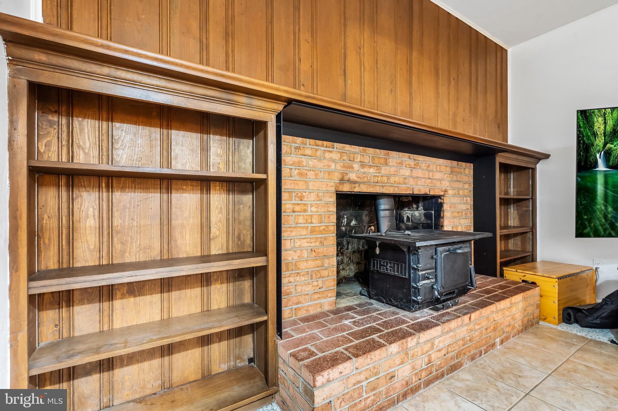 8601 BUCKBOARD DRIVE