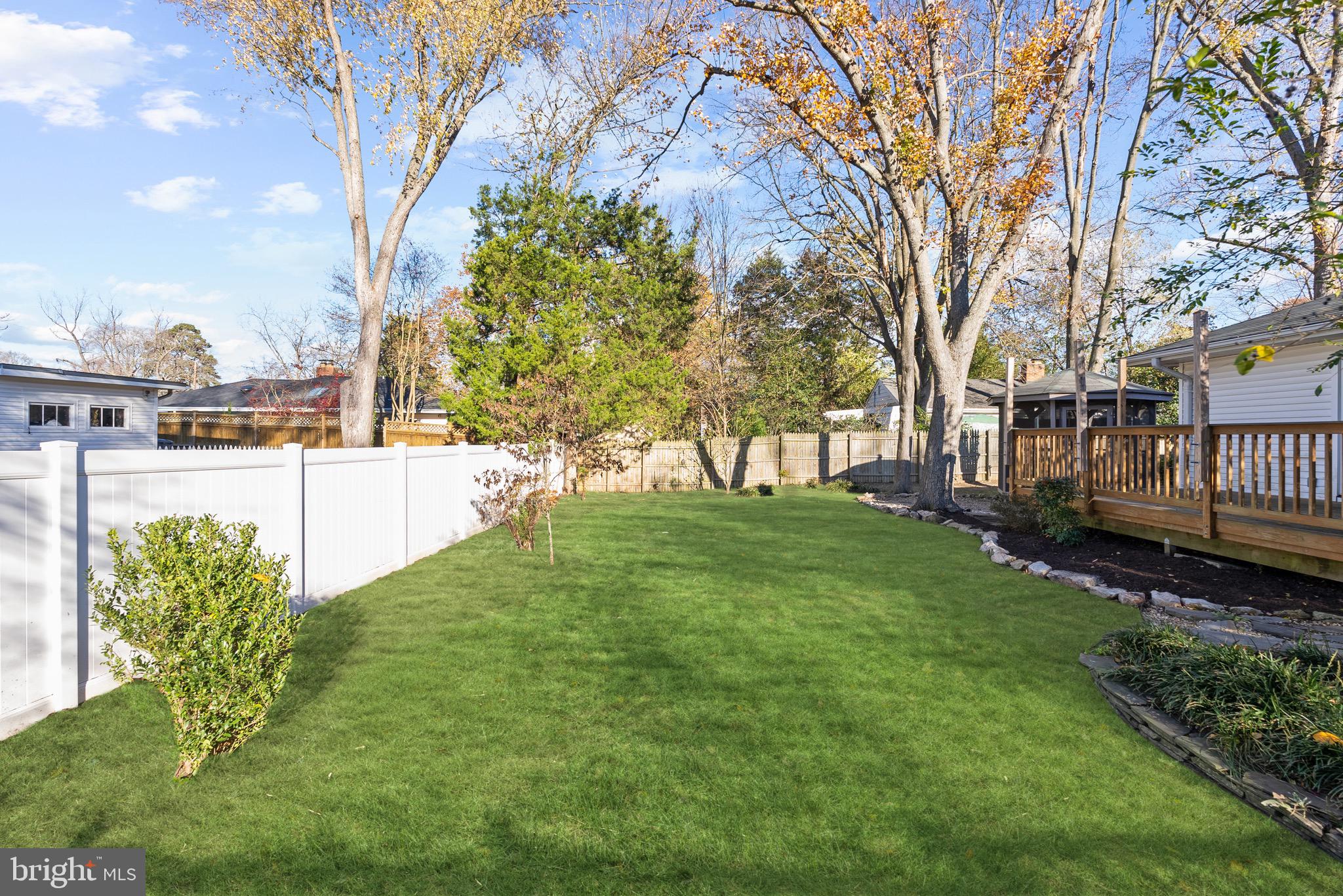 2002 SHENANDOAH ROAD