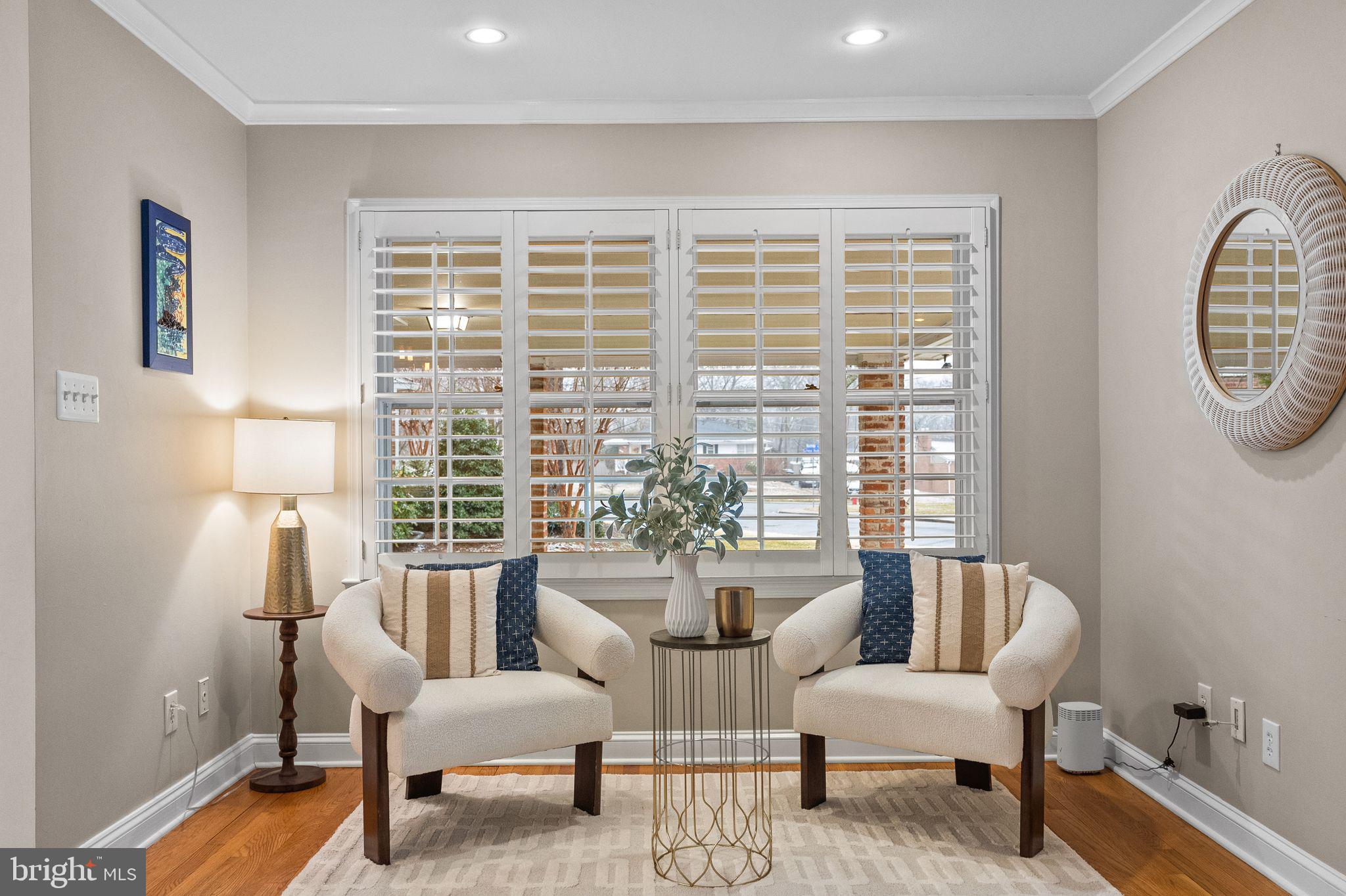 7911 BAINBRIDGE ROAD