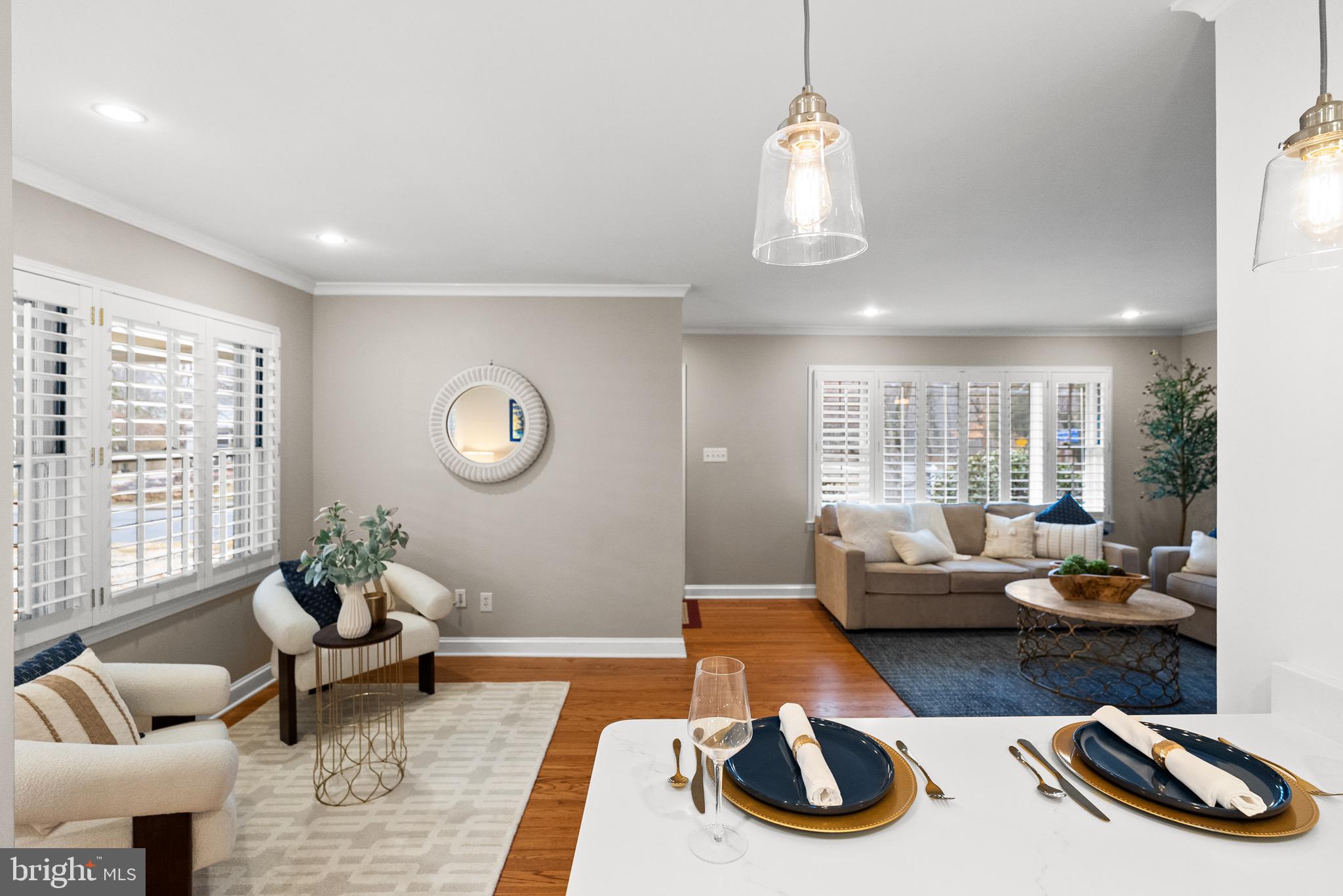 7911 BAINBRIDGE ROAD