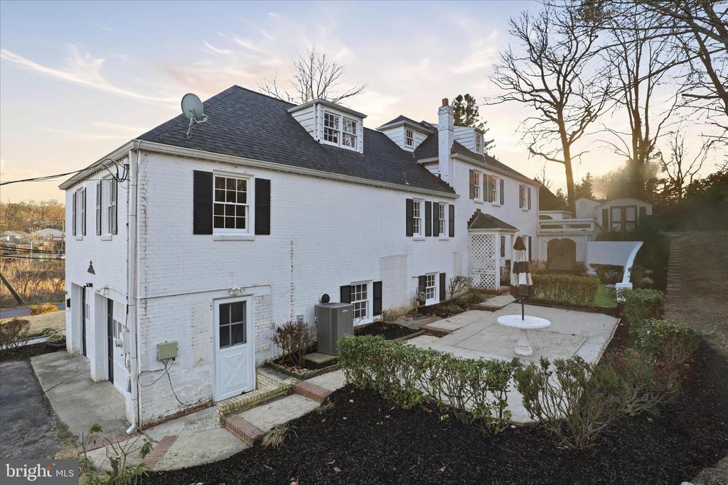 3701 PINE BROOK ROAD