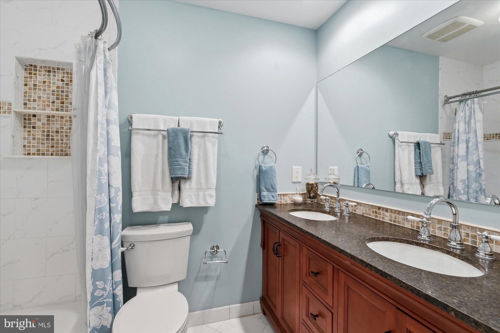 1133 ANESBURY LANE