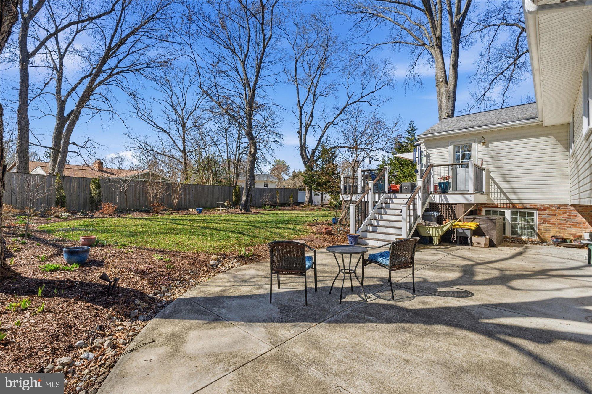 1133 ANESBURY LANE