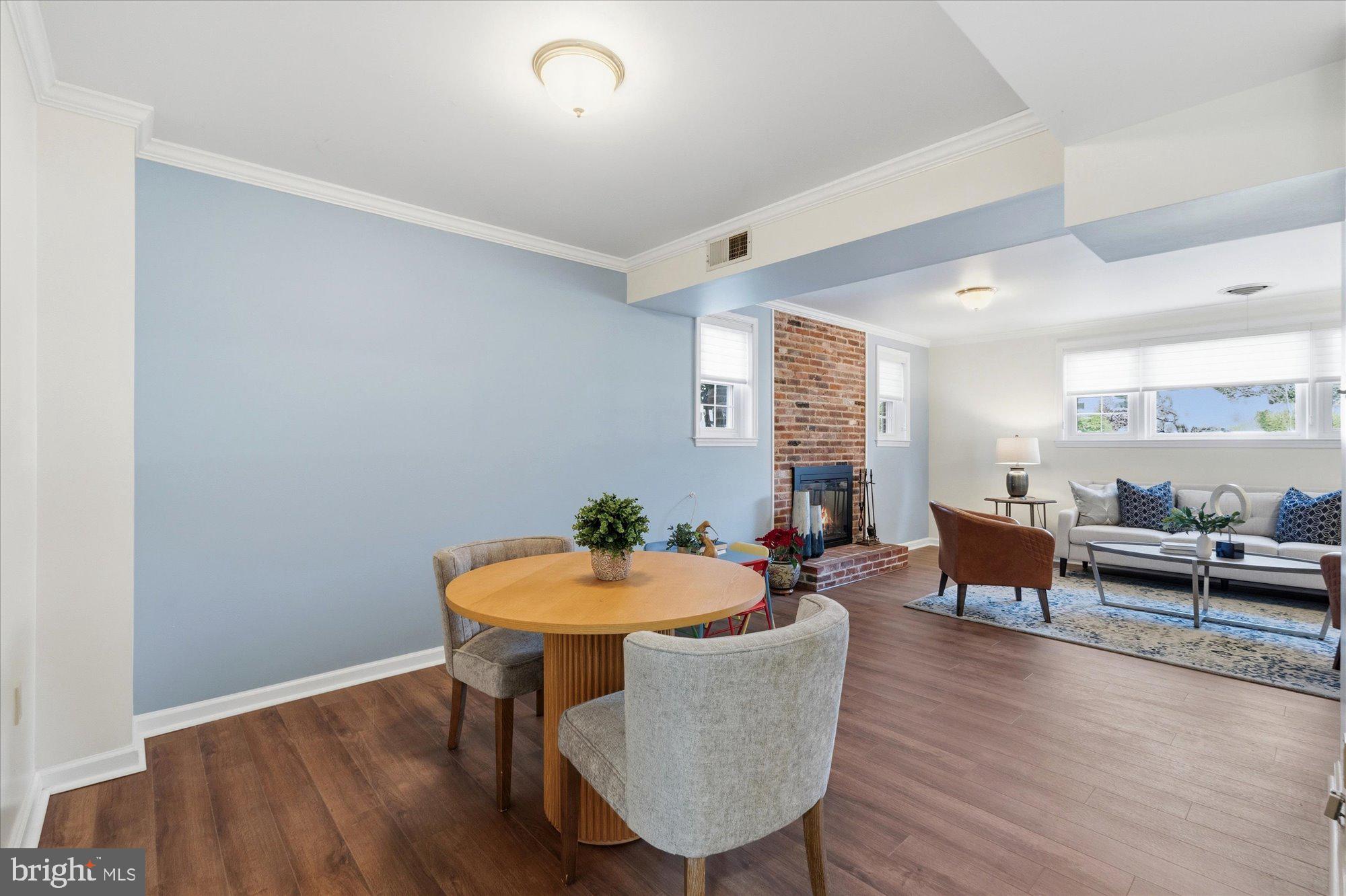 1133 ANESBURY LANE