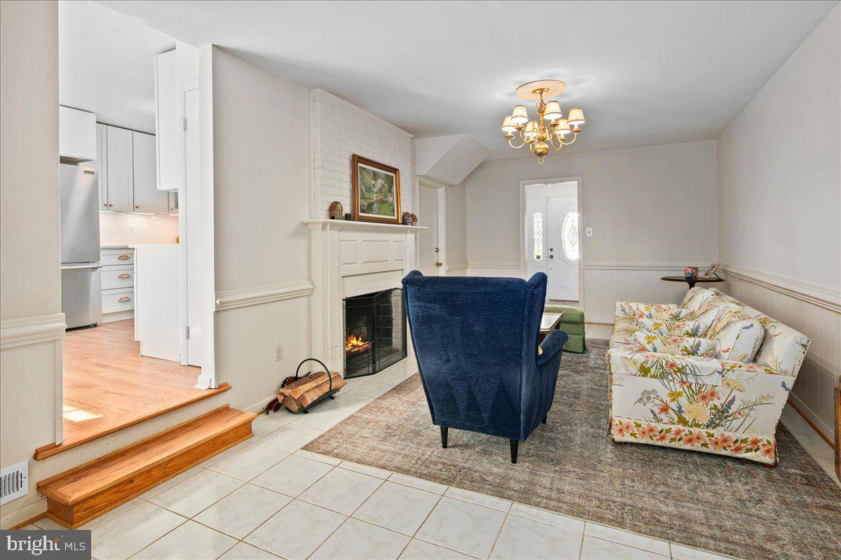 3123 LITTLE CREEK LANE
