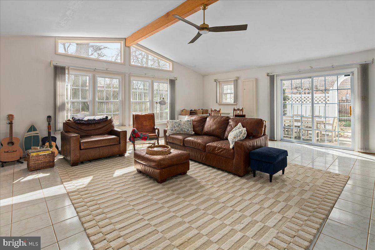 3123 LITTLE CREEK LANE