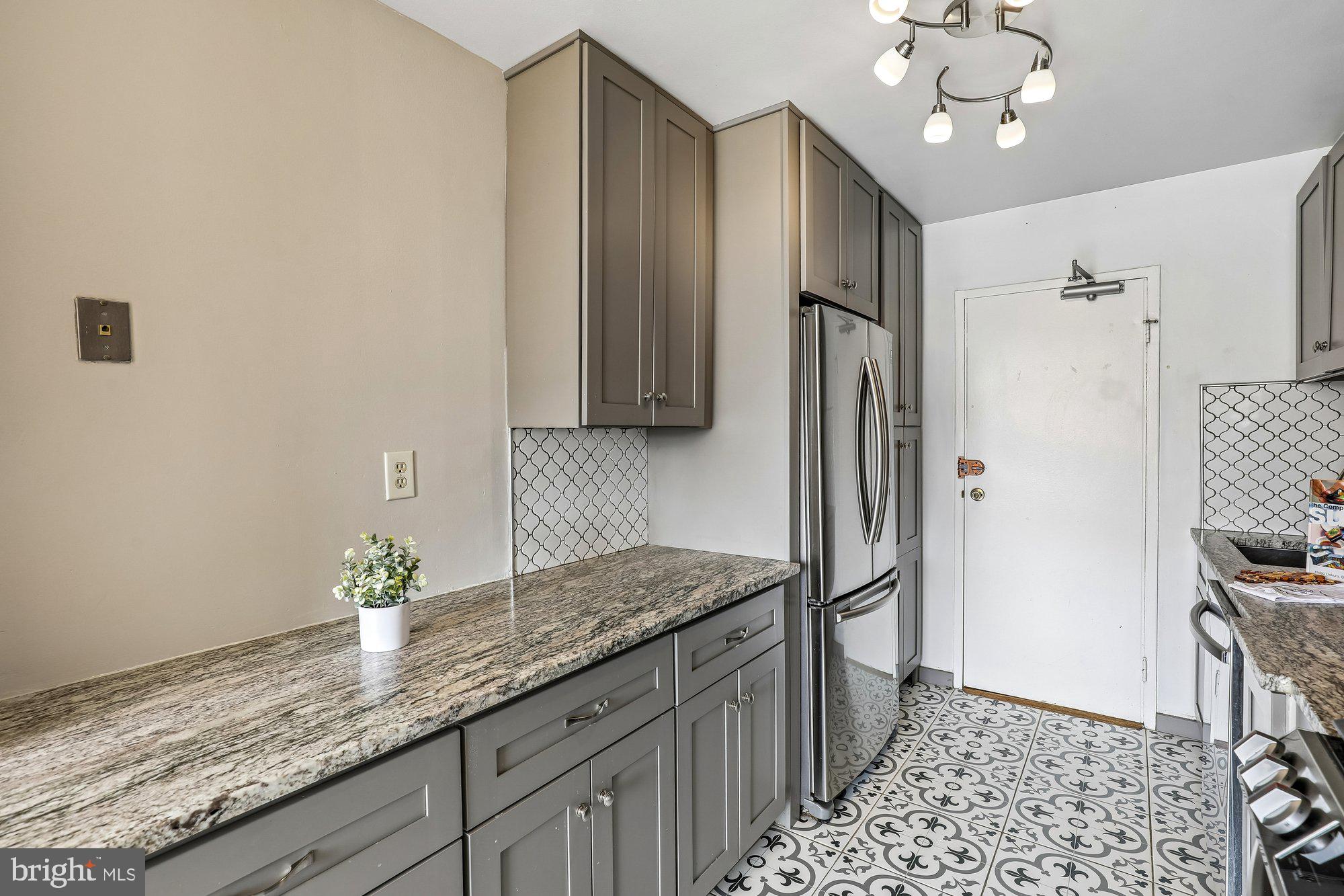 6621 WAKEFIELD DRIVE 317