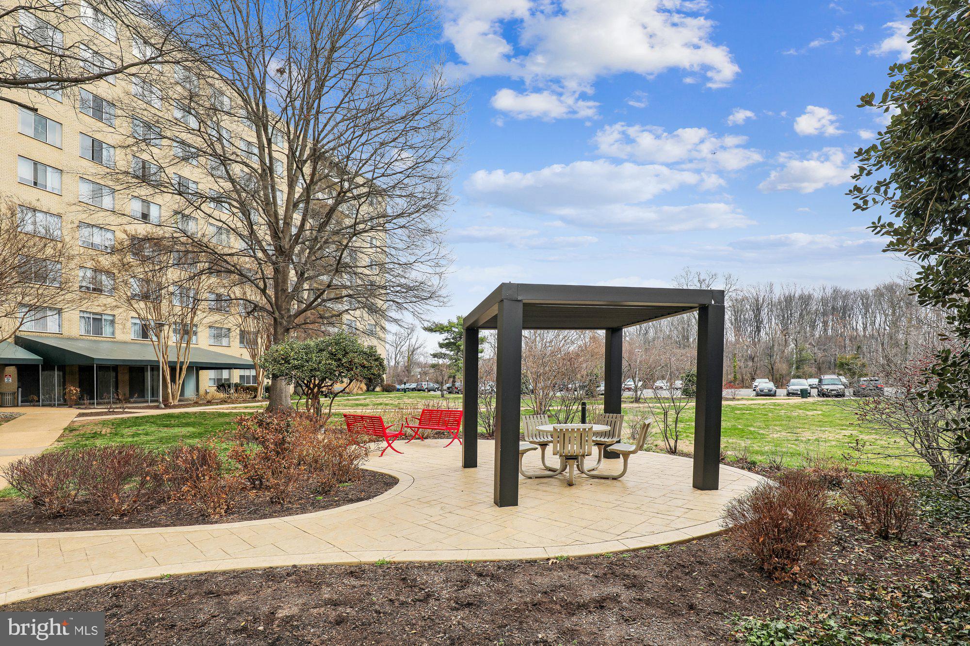 6621 WAKEFIELD DRIVE 317