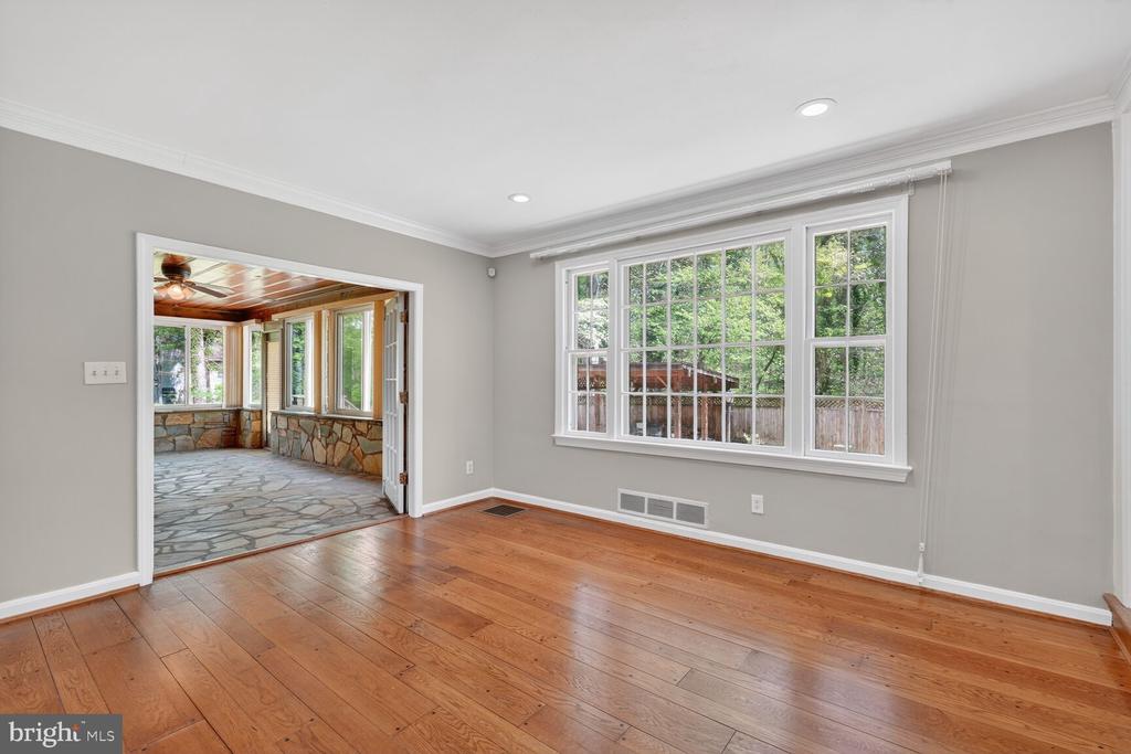 5109 BLUE RIDGE AVENUE
