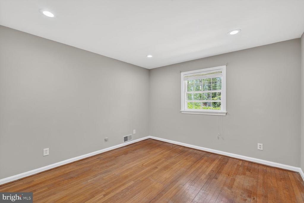 5109 BLUE RIDGE AVENUE