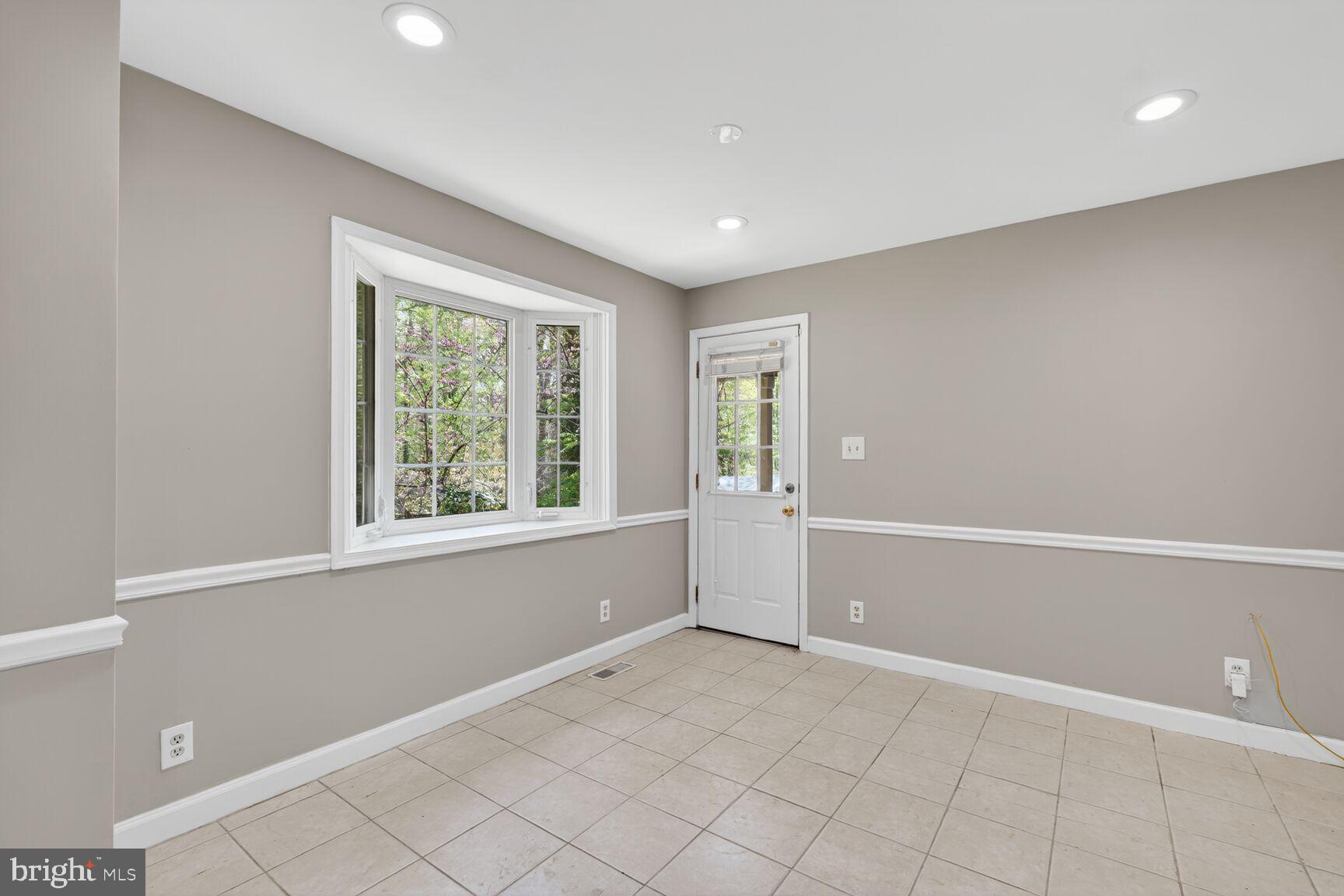 5109 BLUE RIDGE AVENUE