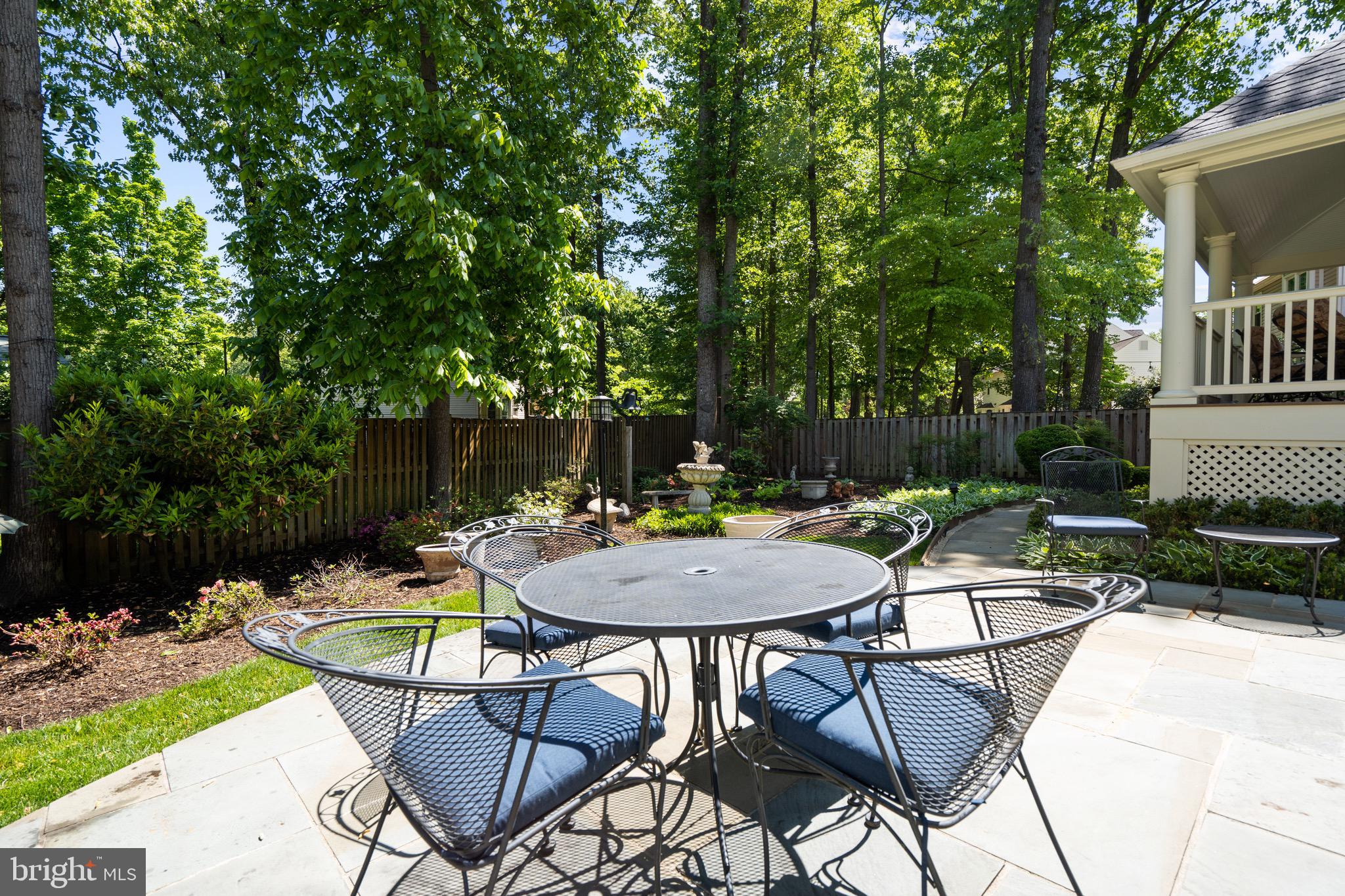 7905 BELLEFLOWER DRIVE