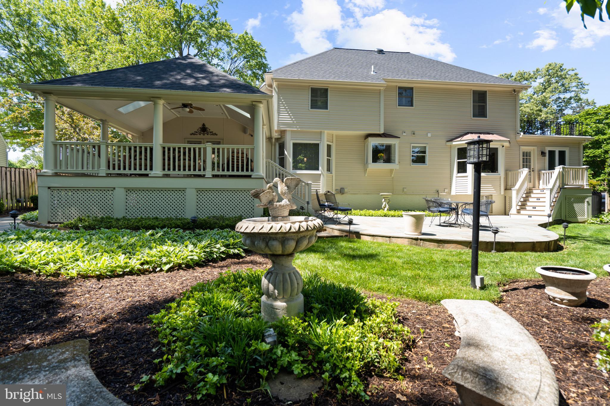7905 BELLEFLOWER DRIVE