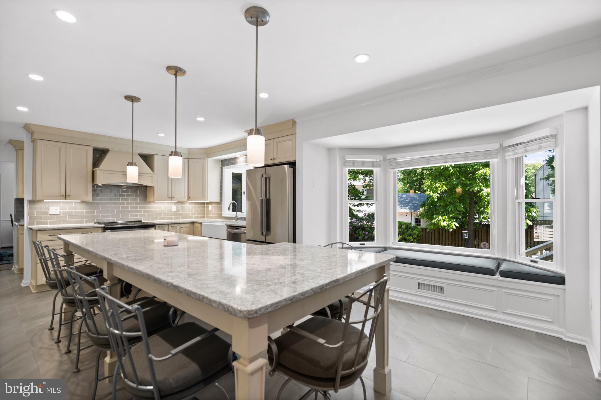 7905 BELLEFLOWER DRIVE
