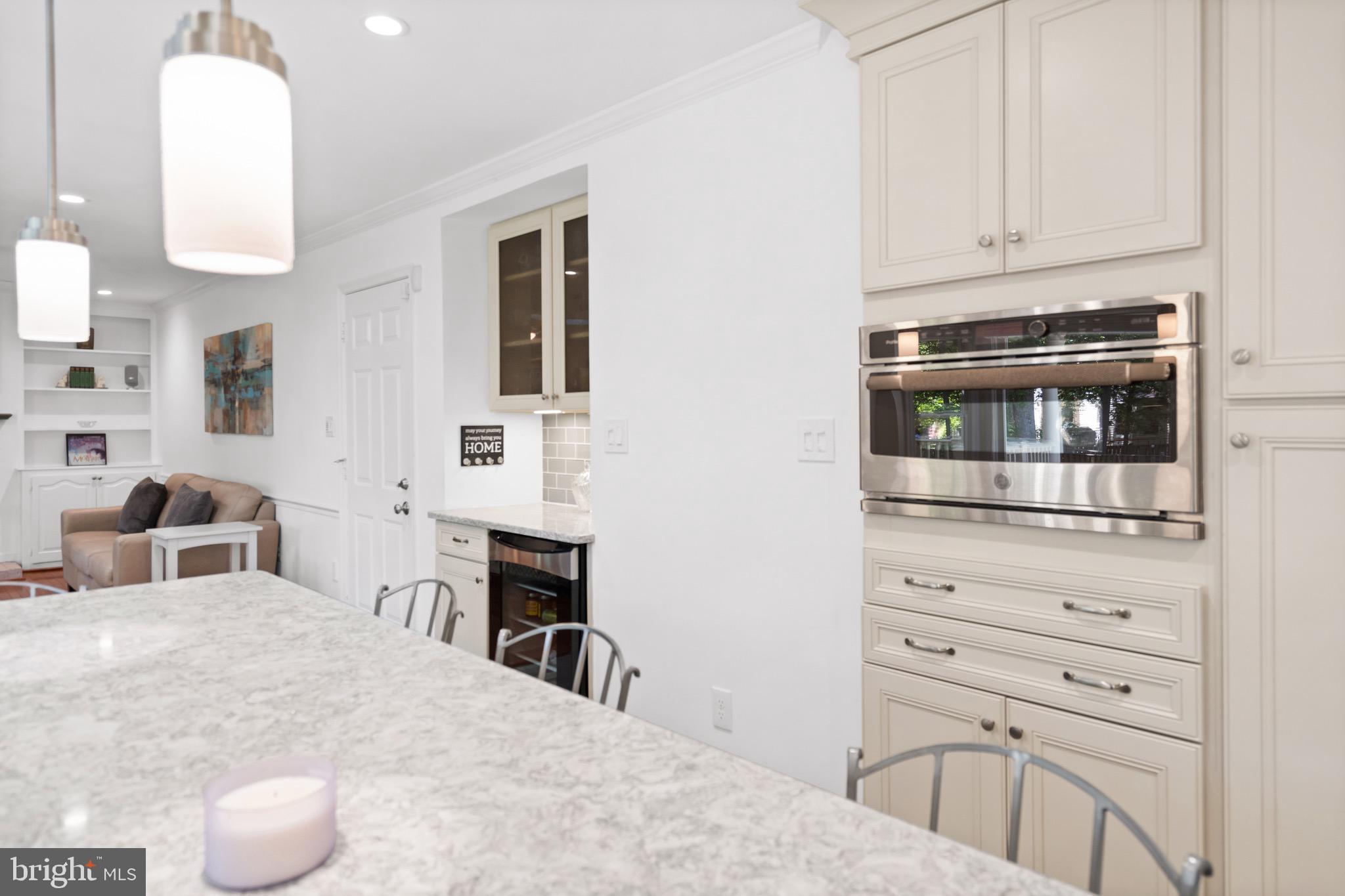 7905 BELLEFLOWER DRIVE