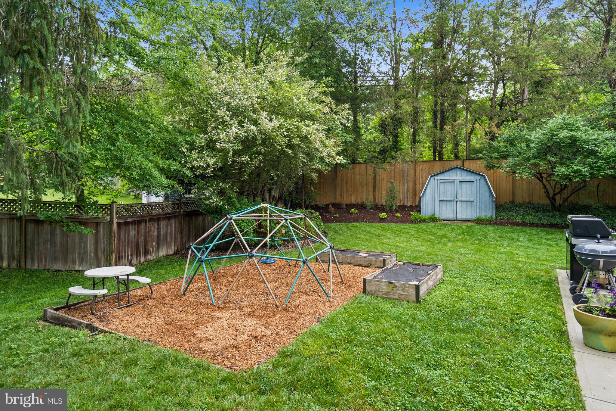 1504 DARE COURT