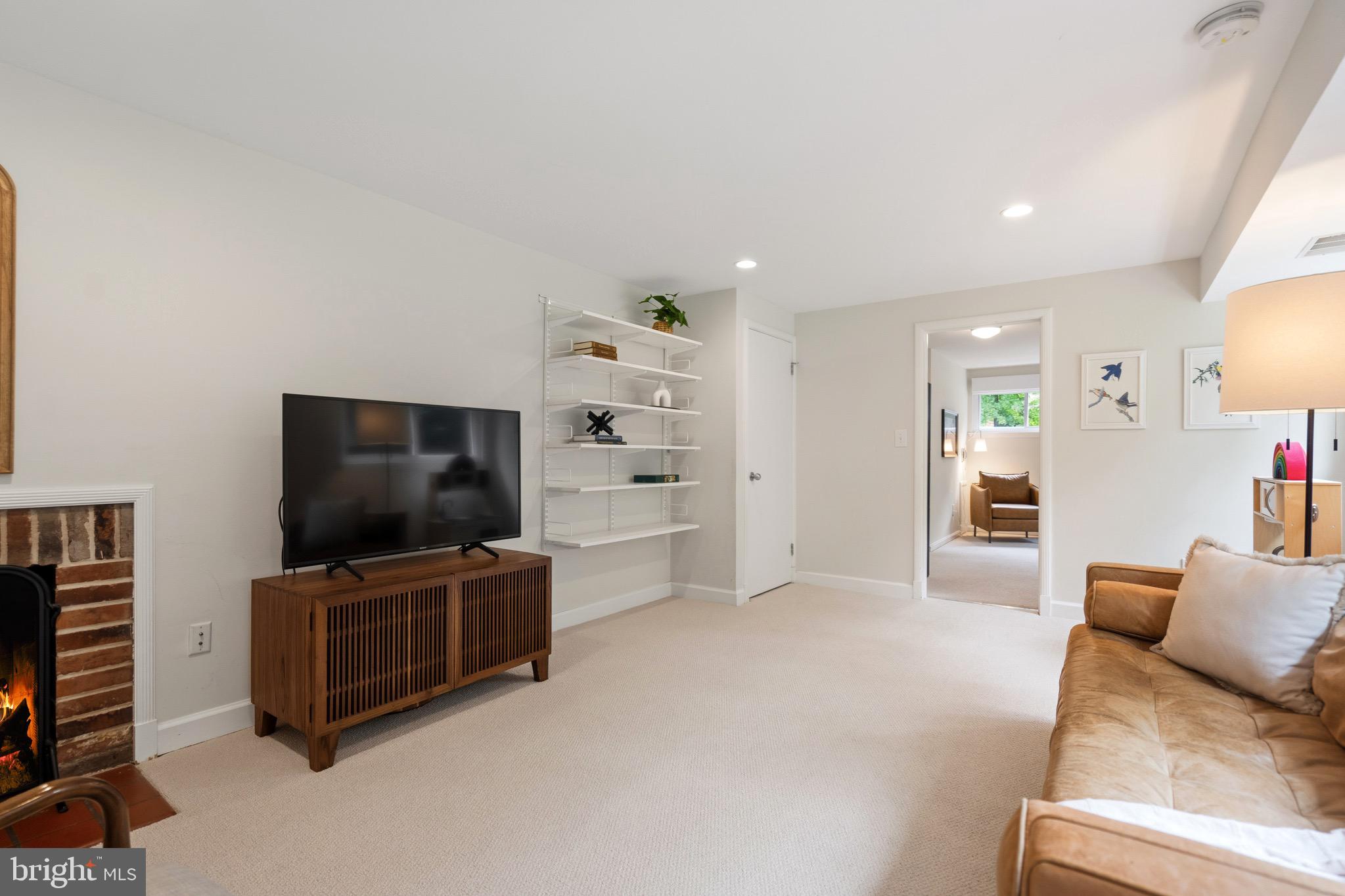 1504 DARE COURT