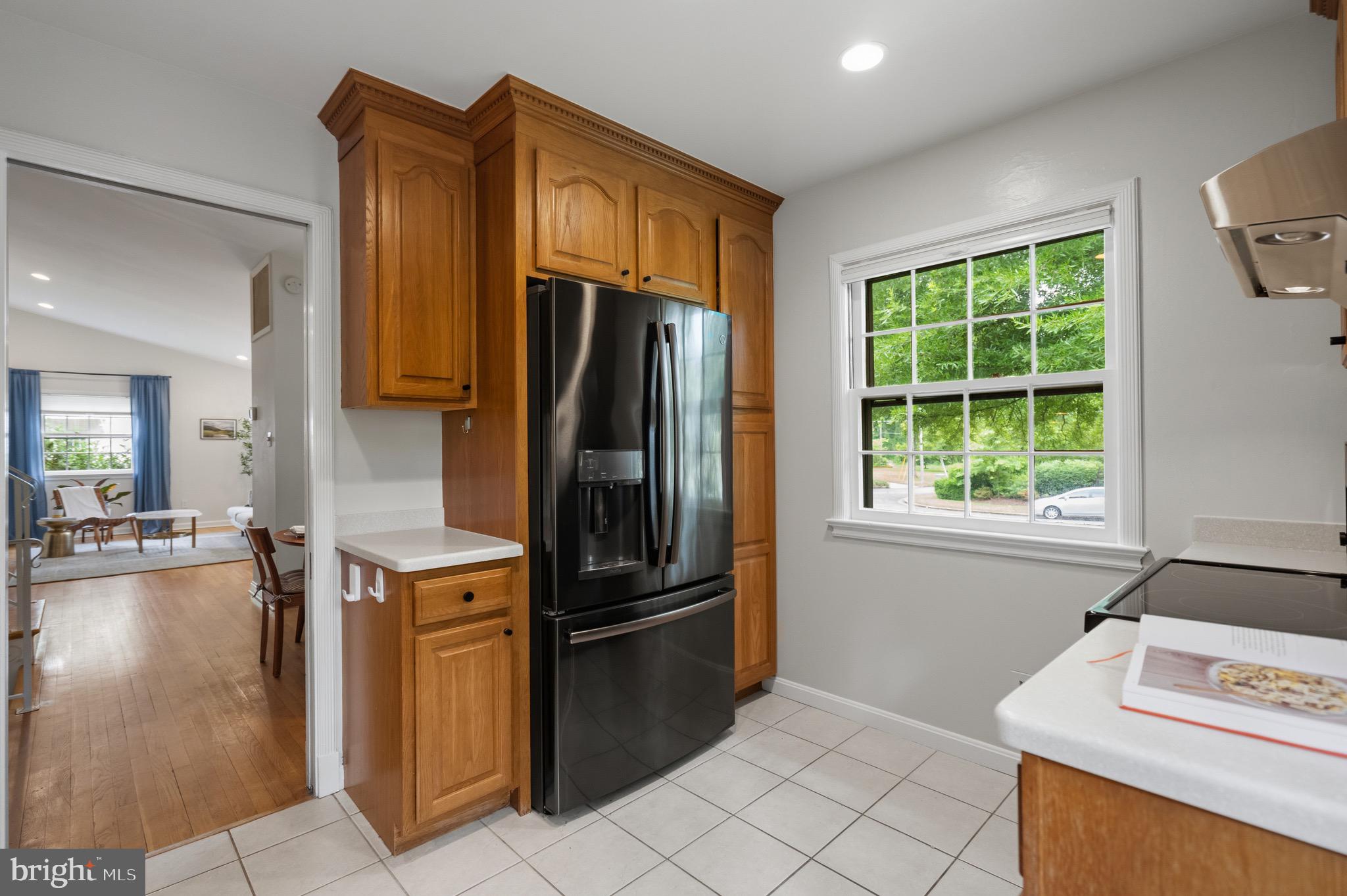 1504 DARE COURT