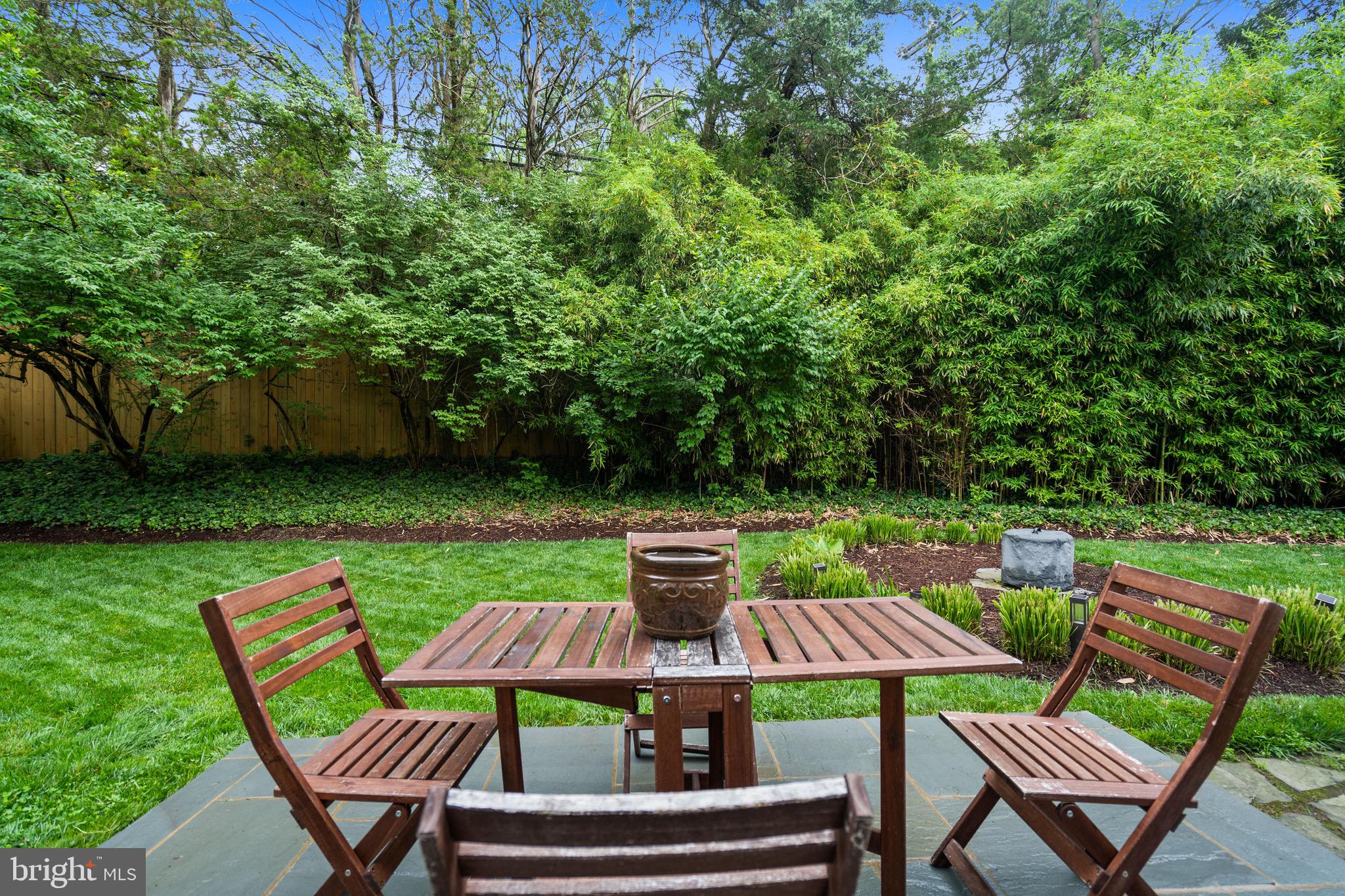 1504 DARE COURT