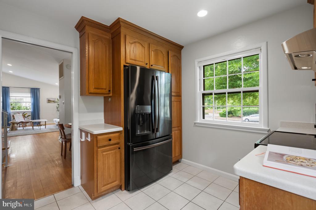 1504 DARE COURT