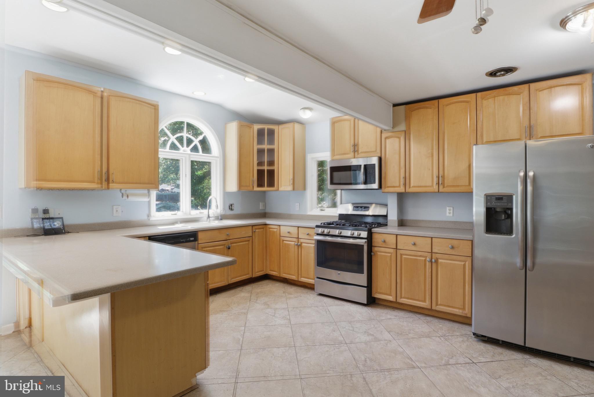 8403 FELTON LANE