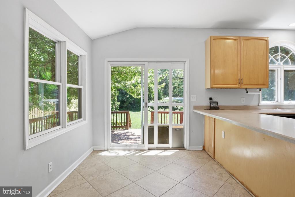 8403 FELTON LANE