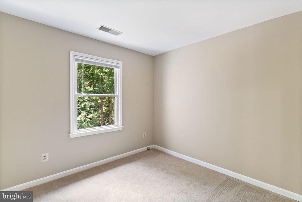 8073 MORNING MEADOW COURT