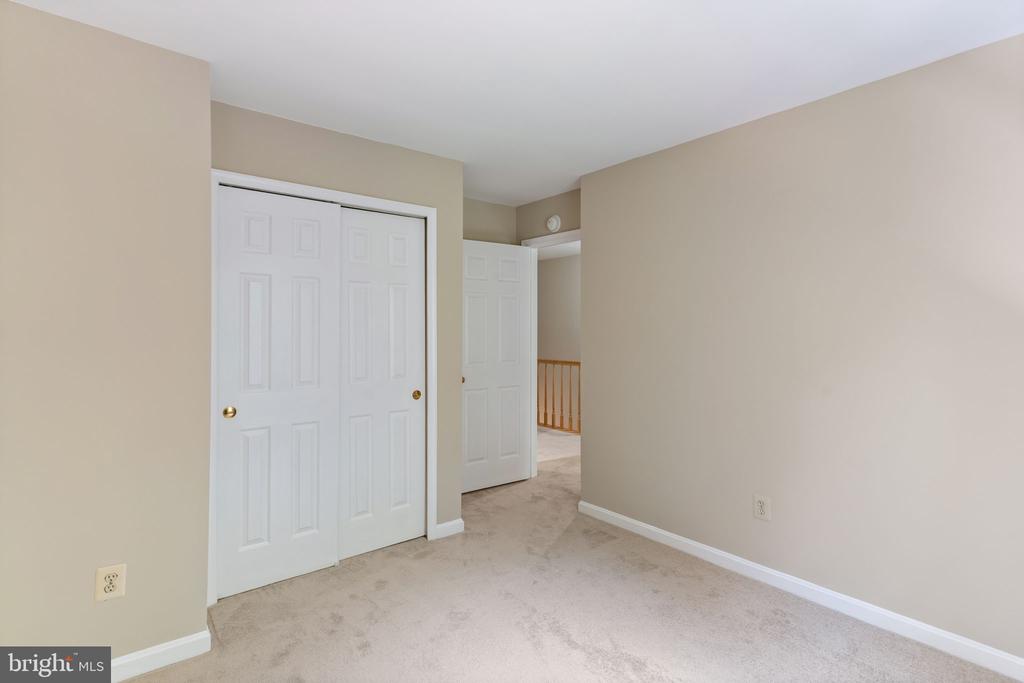 8073 MORNING MEADOW COURT