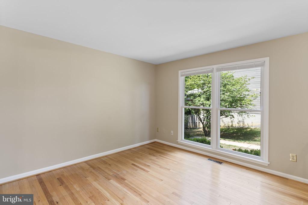 8073 MORNING MEADOW COURT