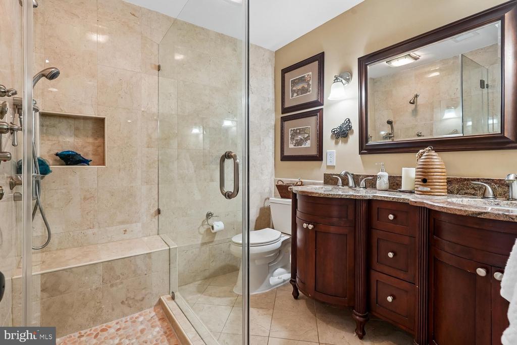 1010 EMERALD DRIVE