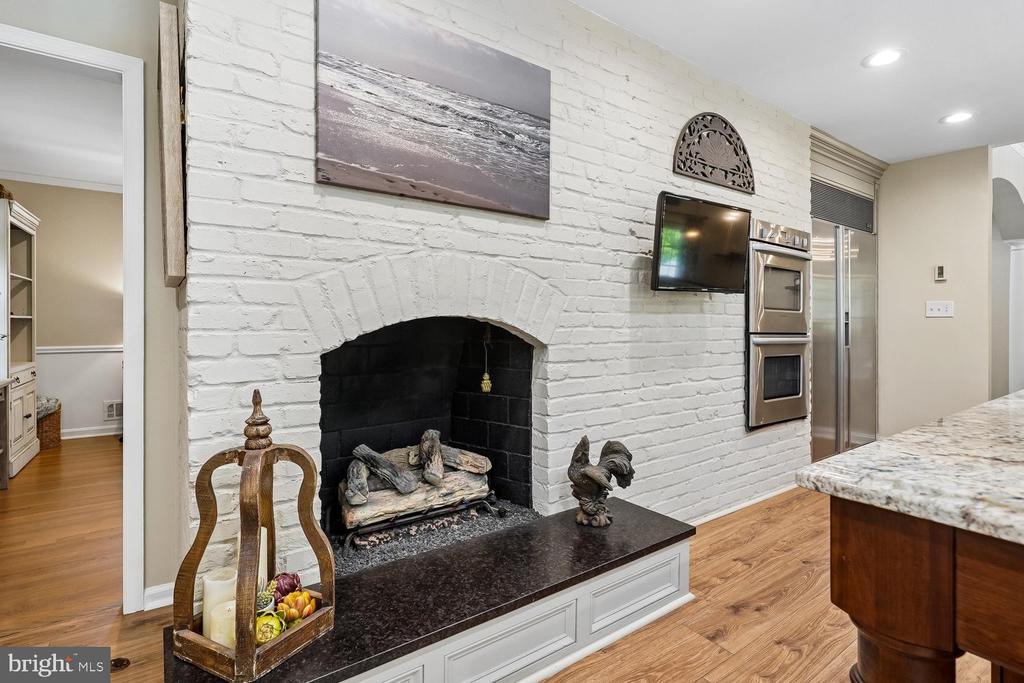 1010 EMERALD DRIVE