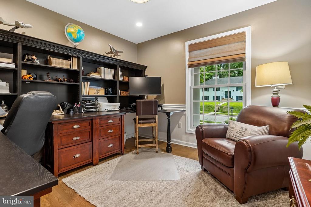 1010 EMERALD DRIVE