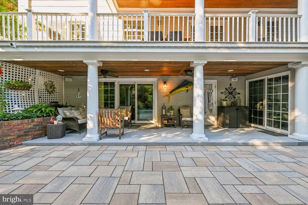 1010 EMERALD DRIVE