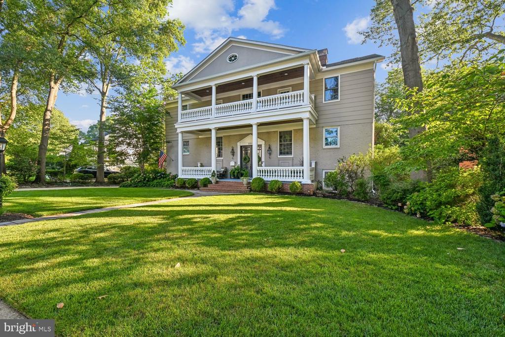 1010 EMERALD DRIVE