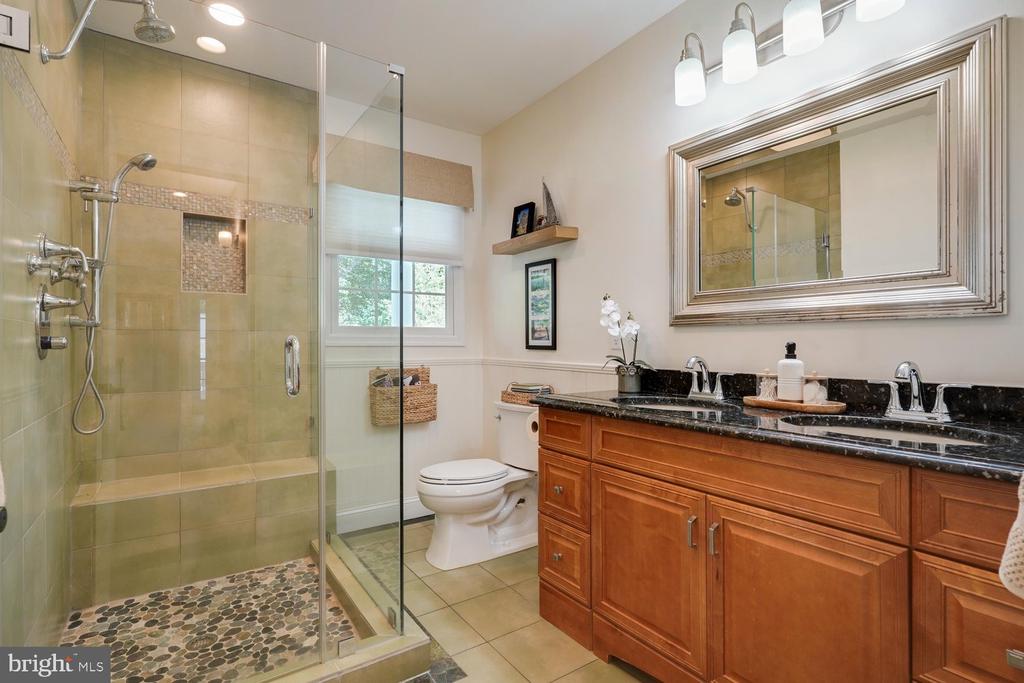 1010 EMERALD DRIVE