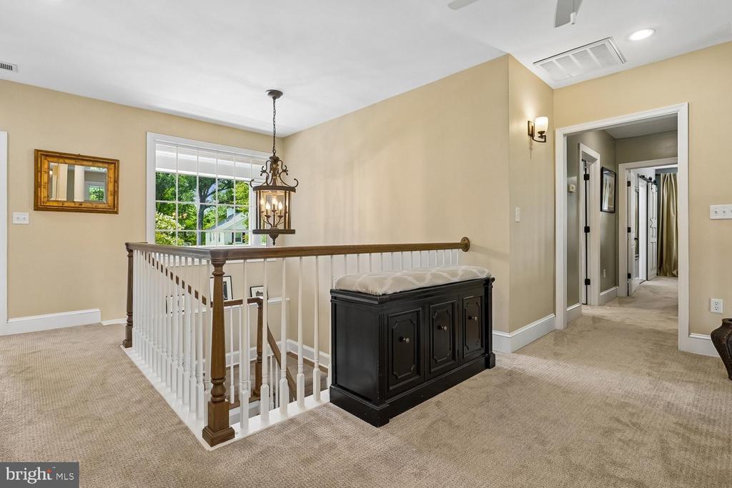 1010 EMERALD DRIVE