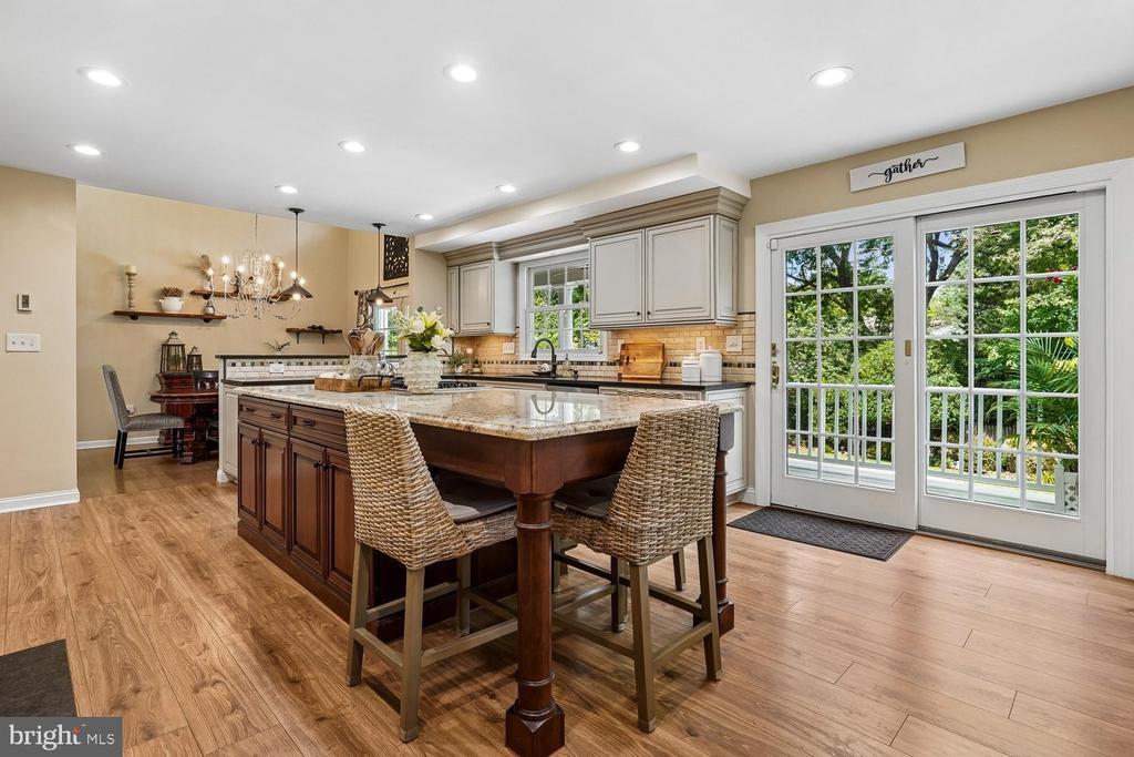 1010 EMERALD DRIVE