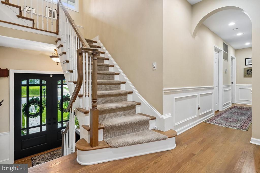 1010 EMERALD DRIVE