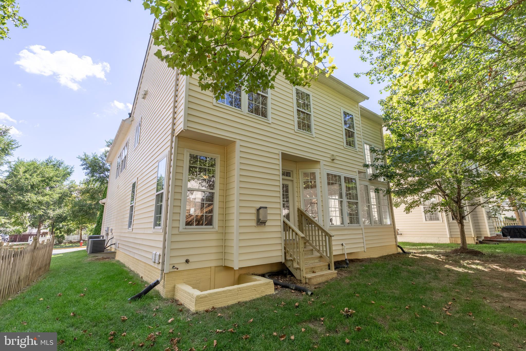 21997 STONESTILE PLACE